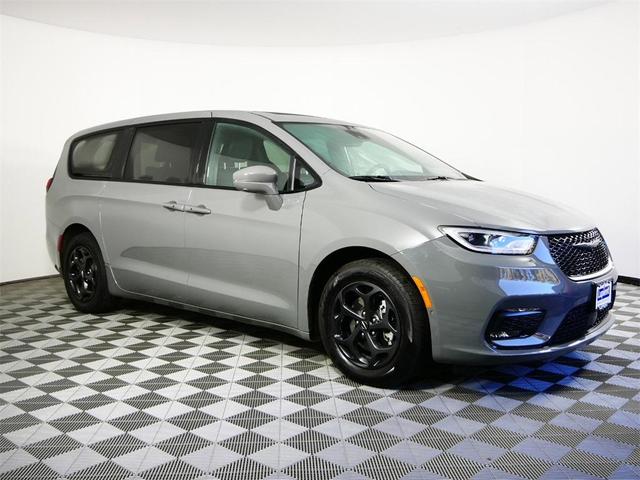 2022 chrysler pacifica hybrid limited