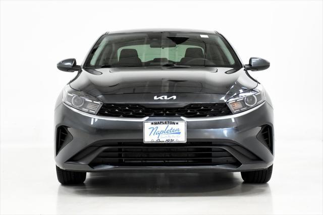 2022 kia forte lxs