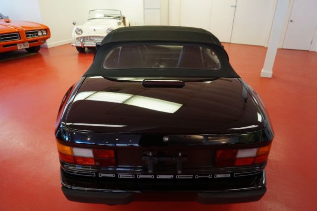 1989 porsche 944 very rare, 1 of 16 produced in 1989 !
