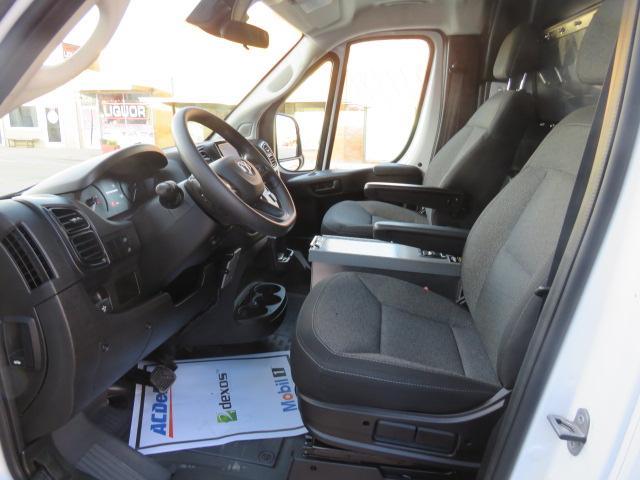 2023 ram promaster 2500 base