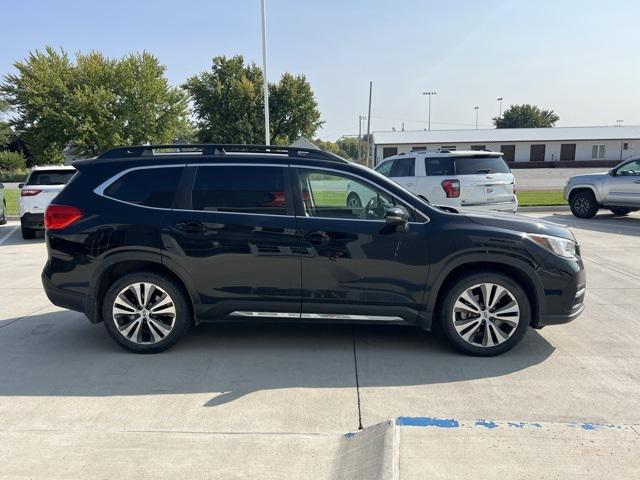 2019 subaru ascent limited 8-passenger