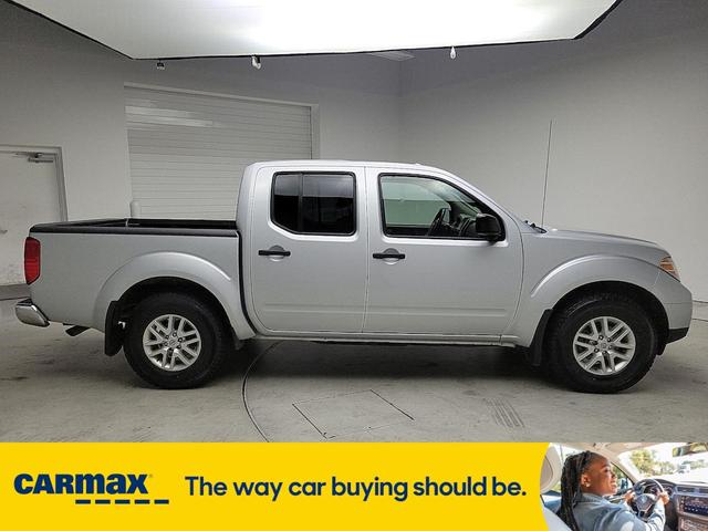 2017 nissan frontier sv