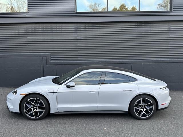 2025 porsche taycan base