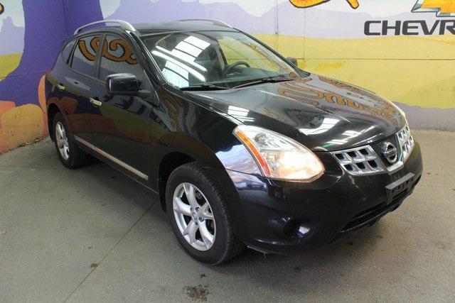 2011 nissan rogue sv