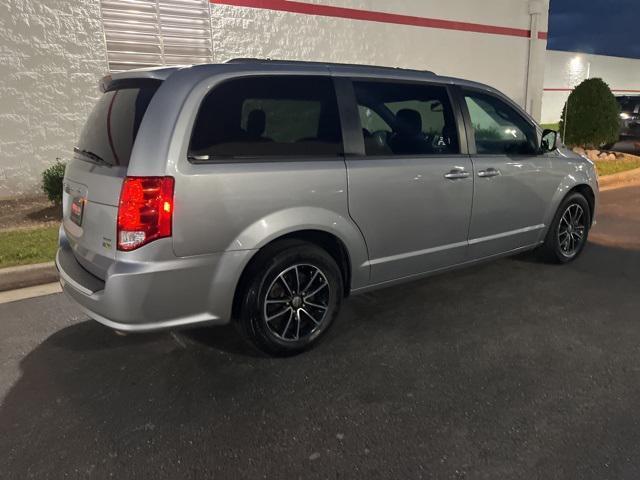2018 dodge grand caravan gt