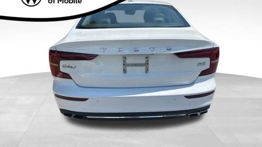 2022 Volvo S60