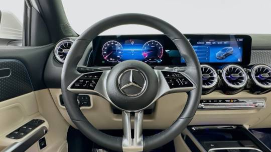 2025 Mercedes-Benz GLB
