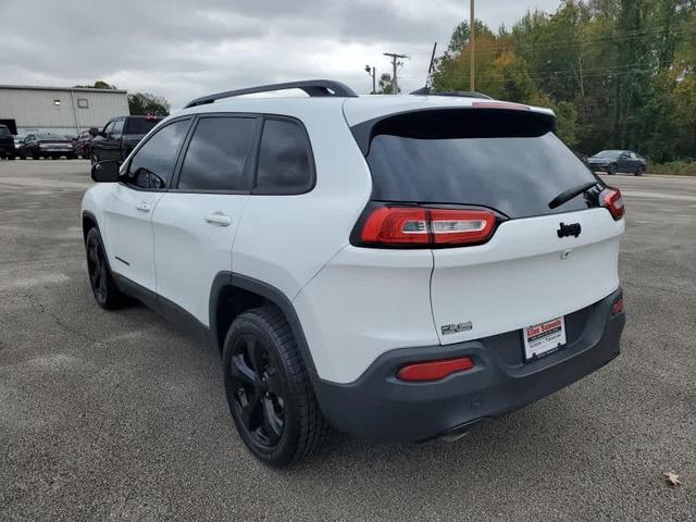 2016 jeep cherokee altitude