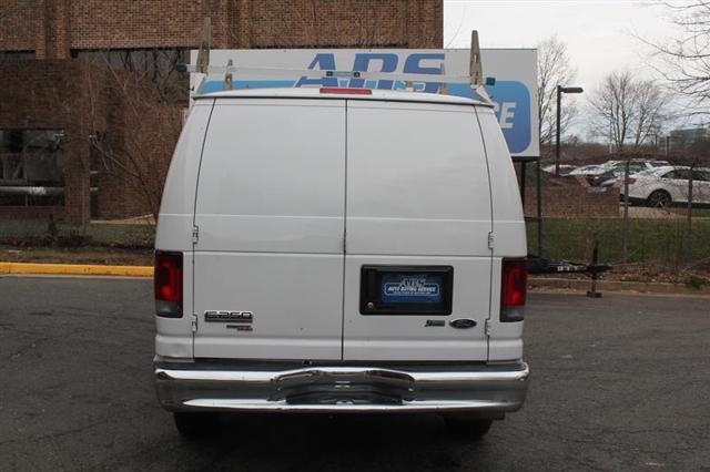 2013 ford e250 recreational