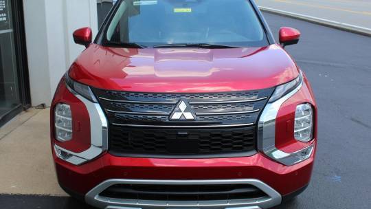 2024 Mitsubishi Outlander
