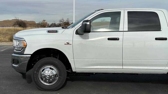 2024 RAM 3500