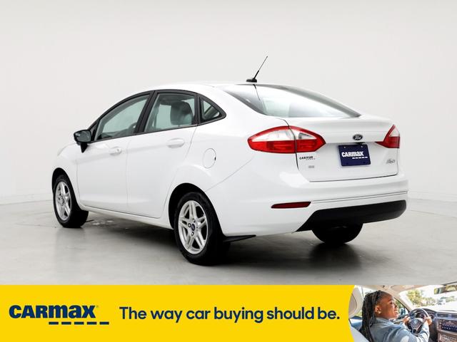 2019 ford fiesta se