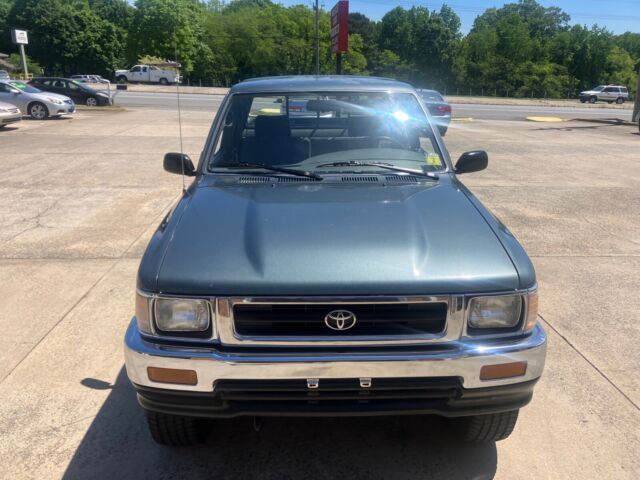 1992 toyota pickup pickup blue 4wd manual 1/2 ton extra long wheelbase dlx