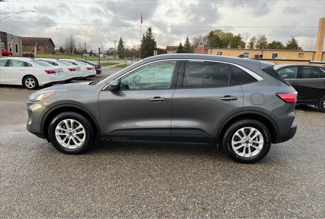 2021 ford escape se