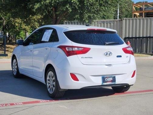 2016 hyundai elantra gt in co bluffs, iowa