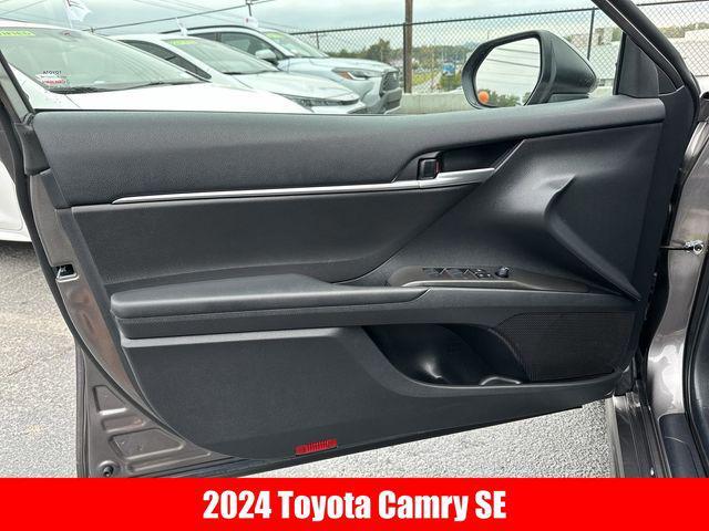 2024 toyota camry se