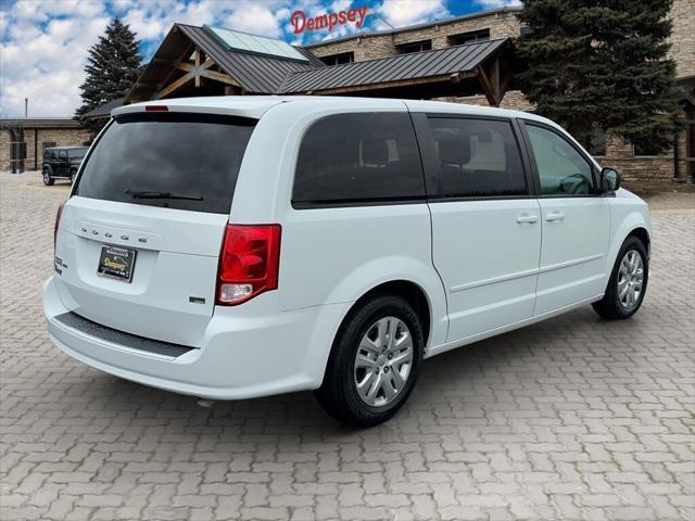 2016 dodge grand caravan avp/se