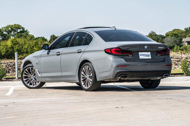 2022 bmw 530e base
