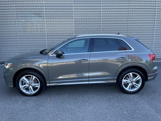 2024 audi q3 premium plus