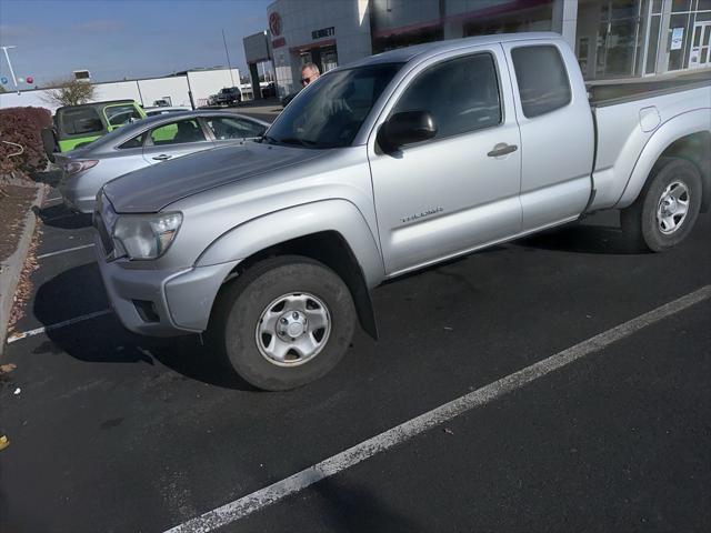 2013 toyota tacoma base