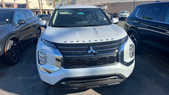2024 Mitsubishi Outlander