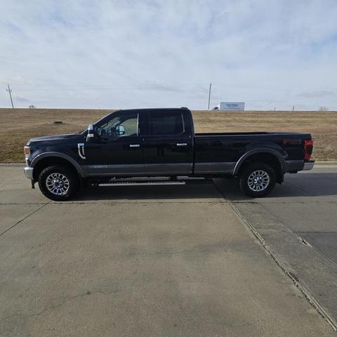 2022 ford f-350 lariat