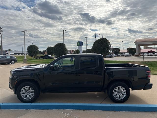 2023 nissan frontier sv