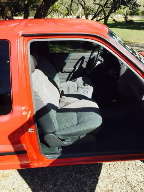 1994 toyota extra-cab pick up