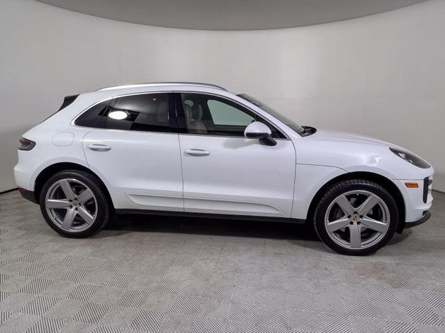 2019 porsche macan s
