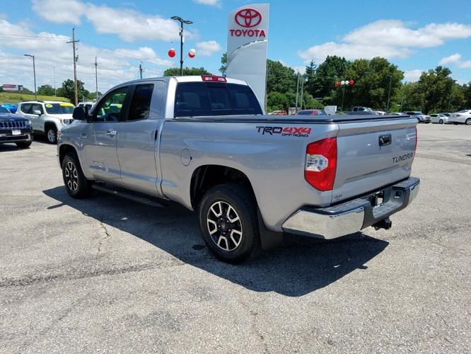 used 2017 toyota tundra 4x4 double cab limited topeka, ks 66614 for sale in topeka, kansas