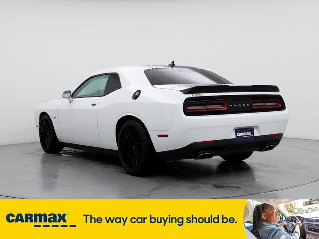 2016 dodge challenger r/t shaker