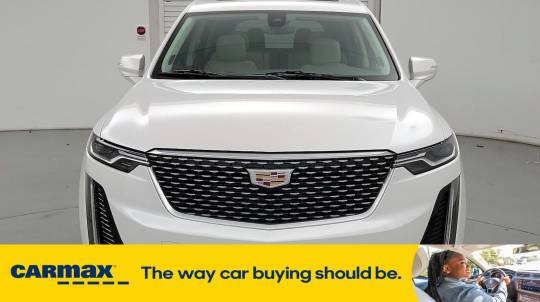 2022 Cadillac XT6