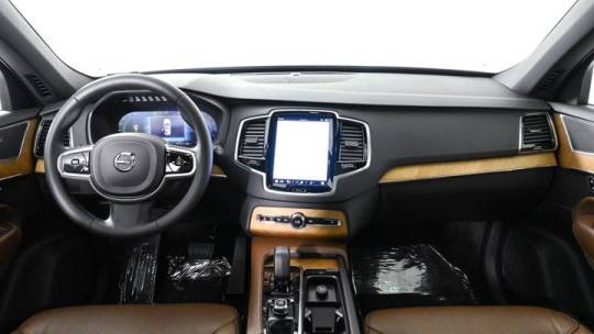 2023 Volvo XC90