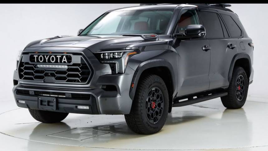2023 toyota sequoia