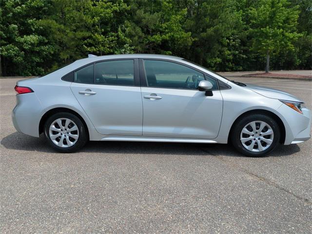2021 toyota corolla le