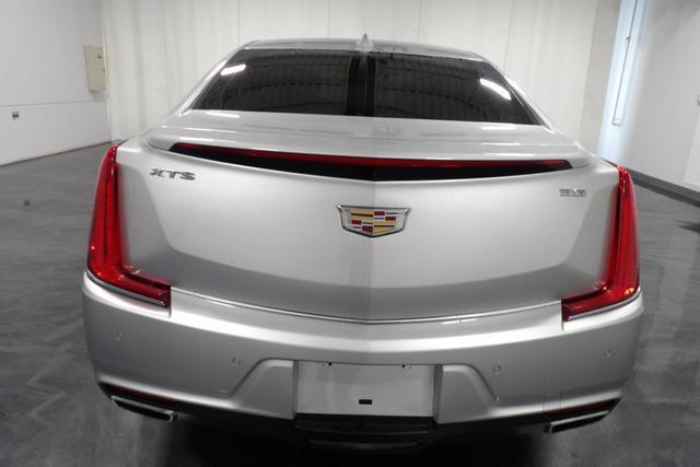 2019 cadillac xts luxury