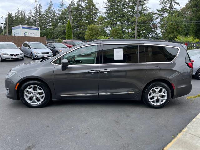 2017 chrysler pacifica touring-l
