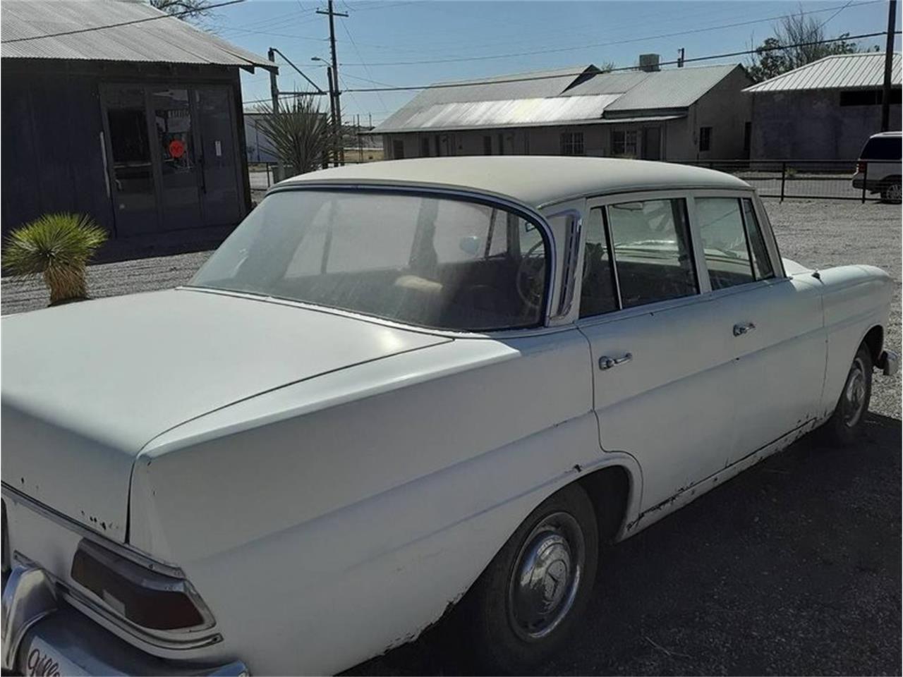 1966 mercedes-benz 230