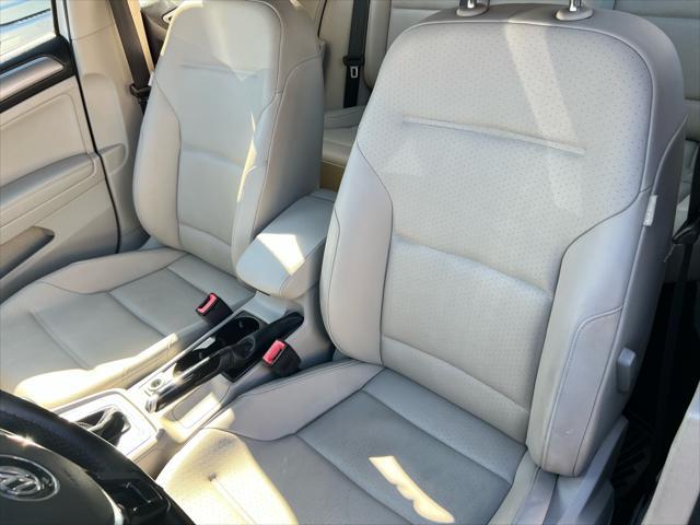 2017 volkswagen golf tsi se 4-door