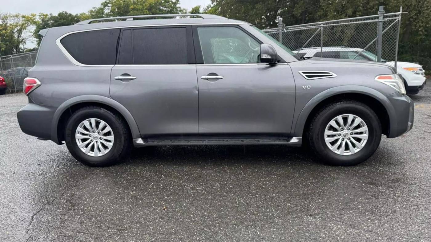2018 nissan armada sv