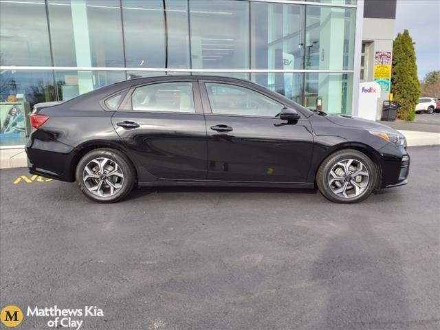 2021 kia forte lxs