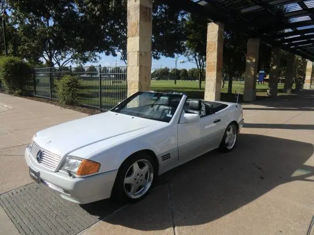1992 sl500 . very clean in and out . original paint . nice