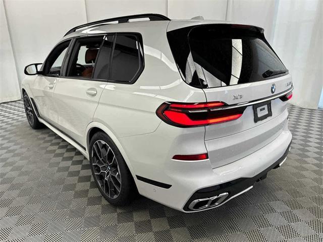 2024 bmw x7 m60i