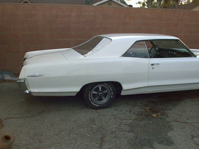 1965 pontiac 4spd. four speed grand prix classic
