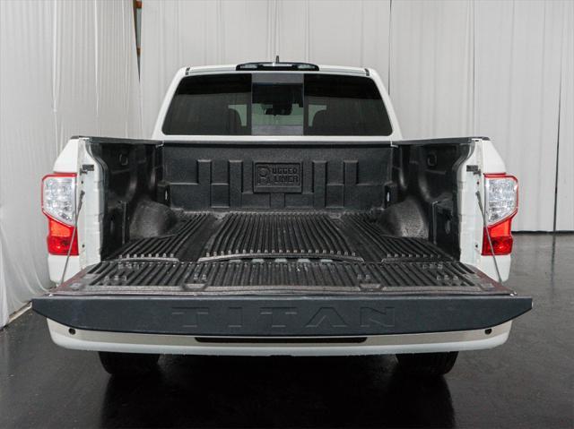 2022 nissan titan sv
