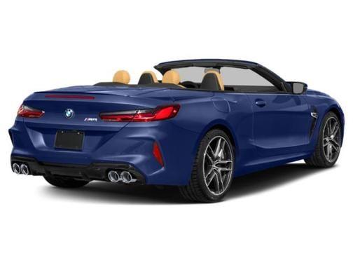 2022 bmw m8