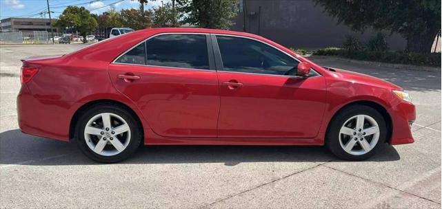 2014 toyota camry se