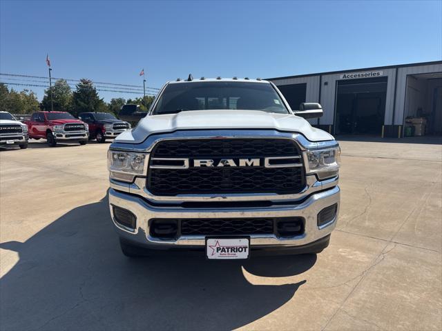 2022 ram 3500 tradesman crew cab 4x4 8' box