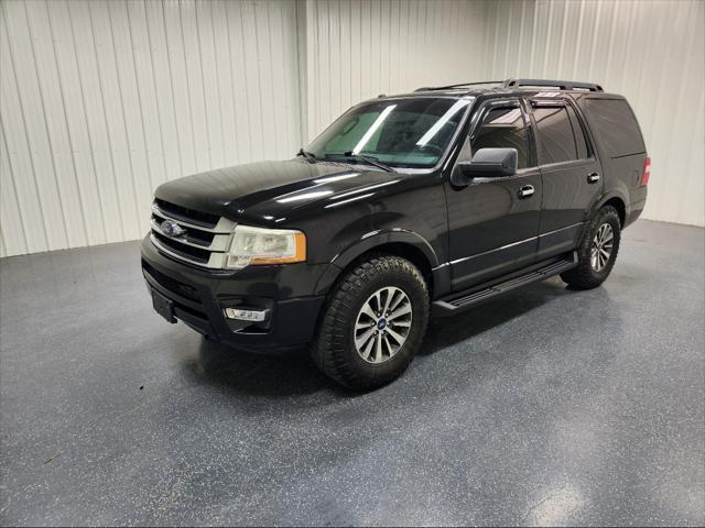 2017 ford expedition xlt