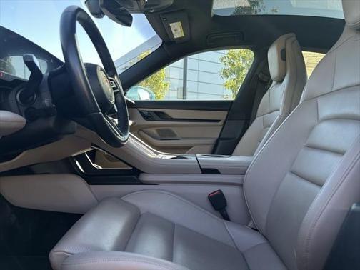 2021 porsche taycan